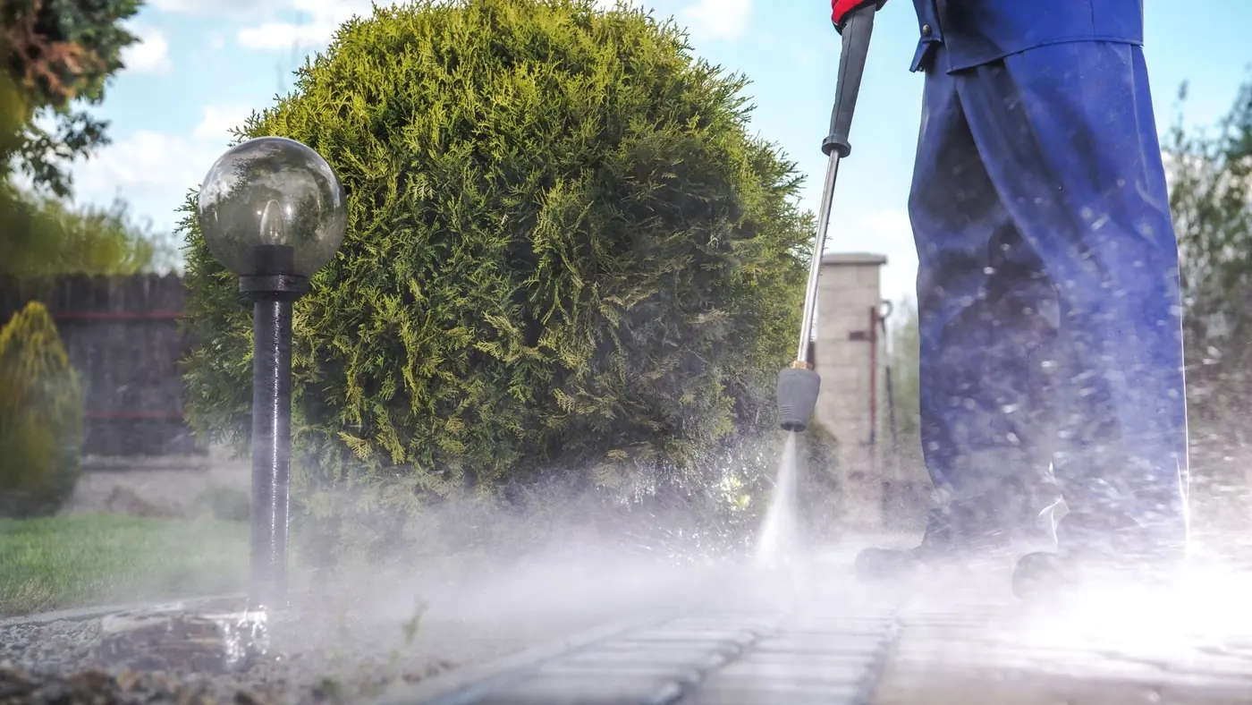 C2Clean sidewalk cleaning in Aurora Ohio
